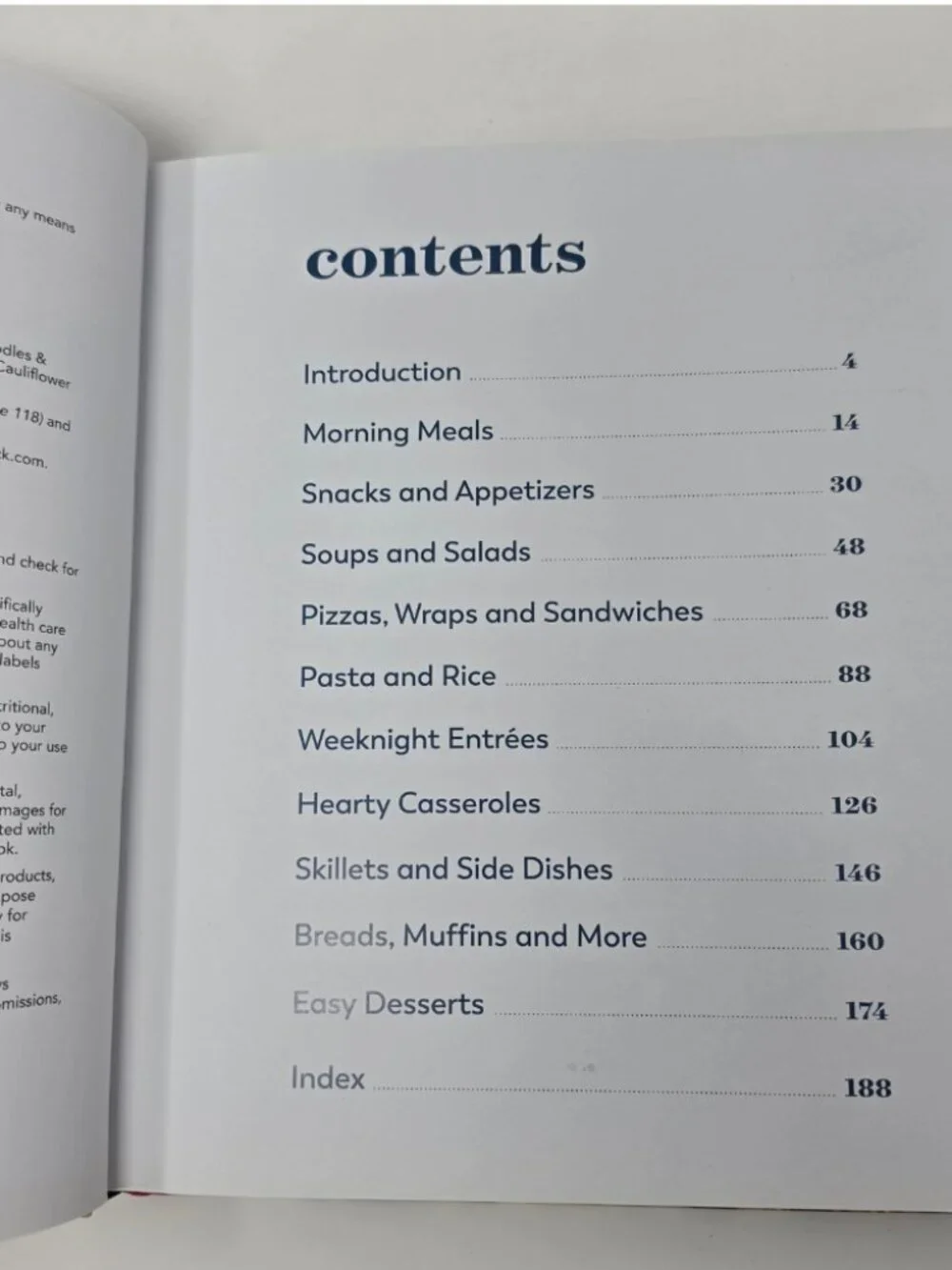 New Everyday Gluten Free Cookbook Easy Delicious Recipes for Every Meal Hardback